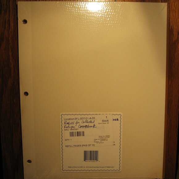 Meadowsweet Kitchens Self-Adhesive Magnetic Pages for Recipe Clippings 2 pieces - Picture 1 of 2